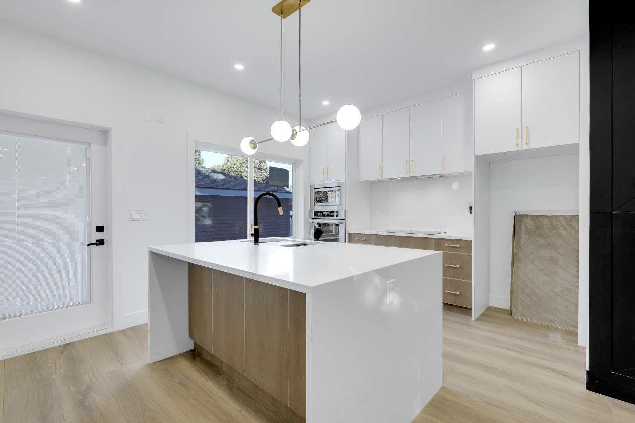 Photo of 101 14755 68A AVENUE 12