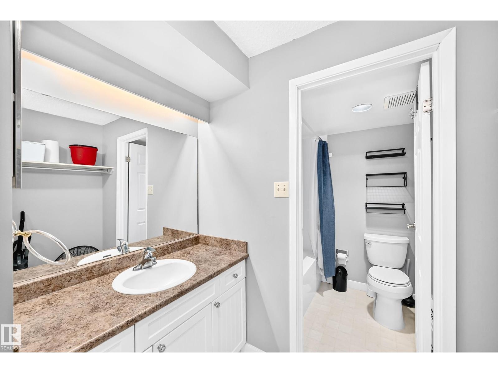 #200 10149 SASKATCHEWAN DR NW, Edmonton — photo 8