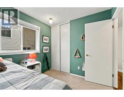 60 Hidden Green Nw, Calgary, AB T3A5K6 Photo 20