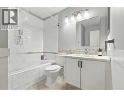 60 Hidden Green Nw, Calgary, AB T3A5K6 Photo 18