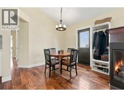4pc Bathroom - 60 Hidden Green Nw, Calgary, AB T3A5K6 Photo 8
