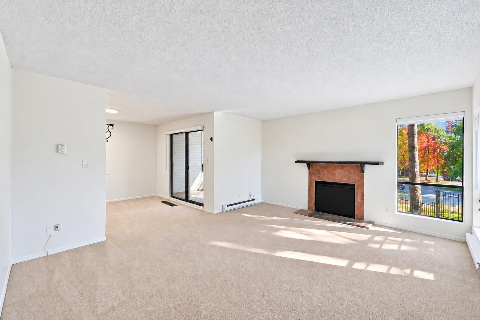 10511 HOLLY PARK LANE, Surrey - Image 1