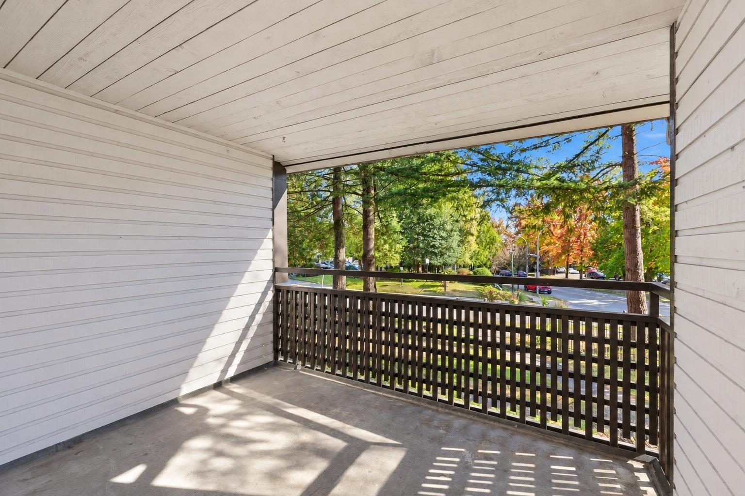 10511 HOLLY PARK LANE, Surrey - Image 1