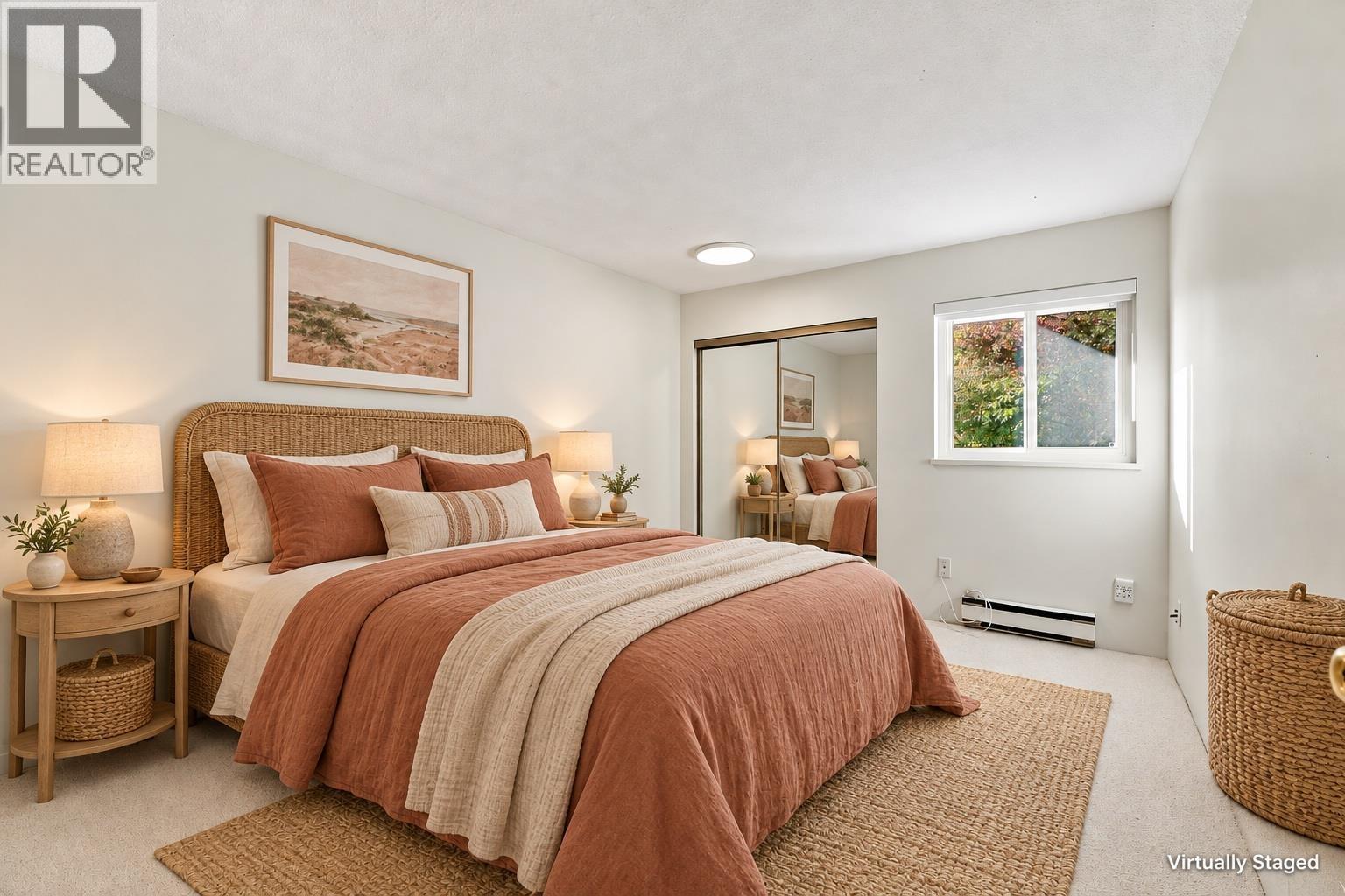 206 335 CEDAR STREET, New Westminster - Image 1