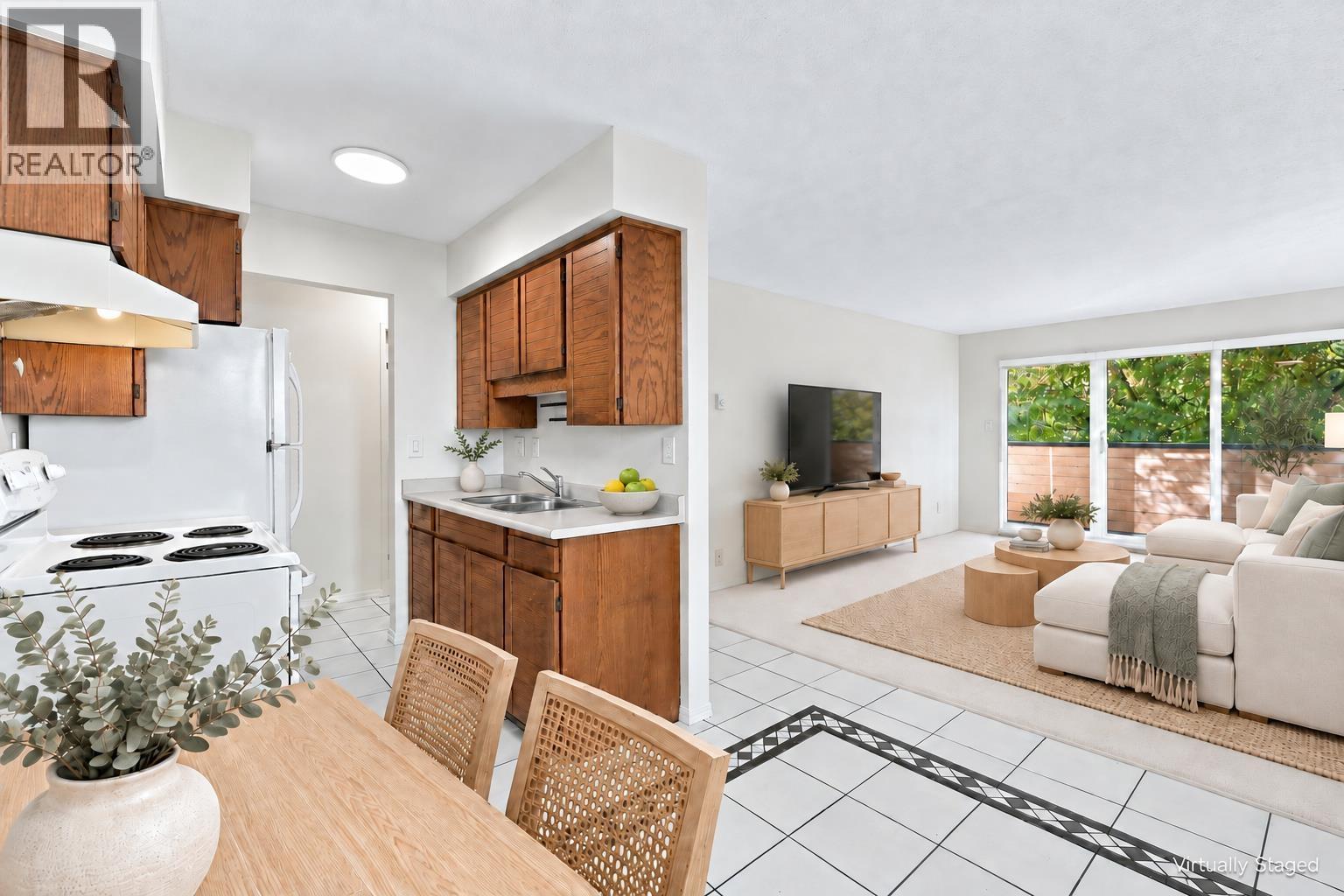 206 335 CEDAR STREET, New Westminster - Image 1