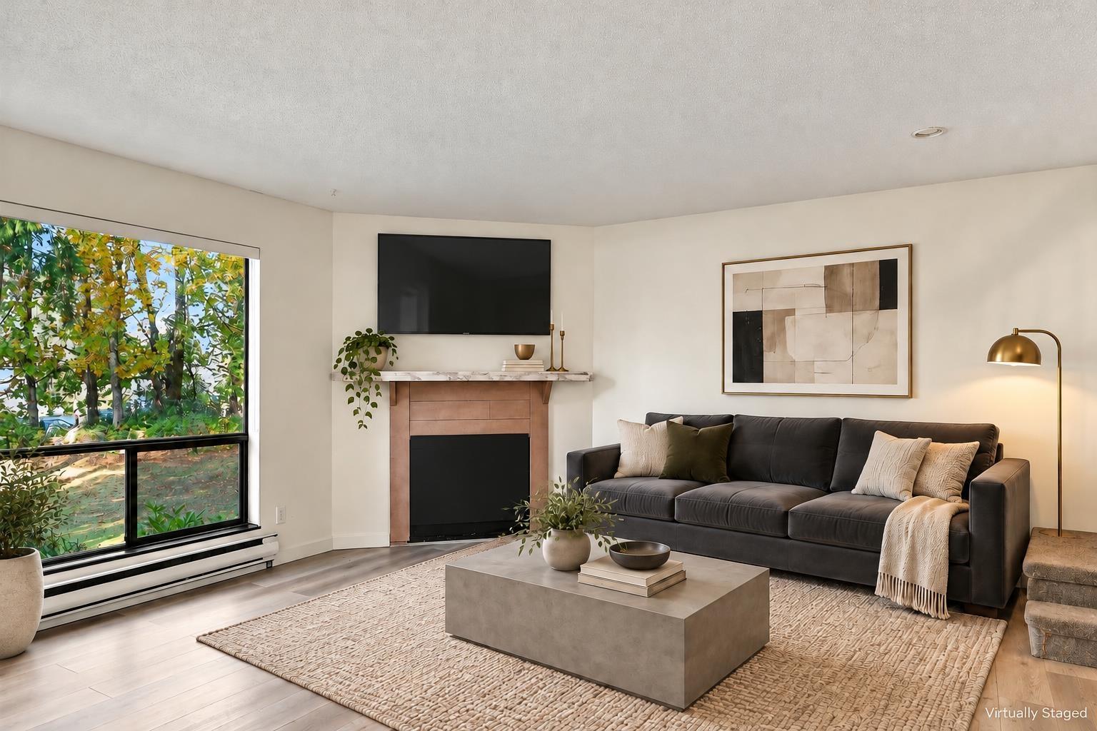 14803 HOLLY PARK LANE, Surrey - Image 1