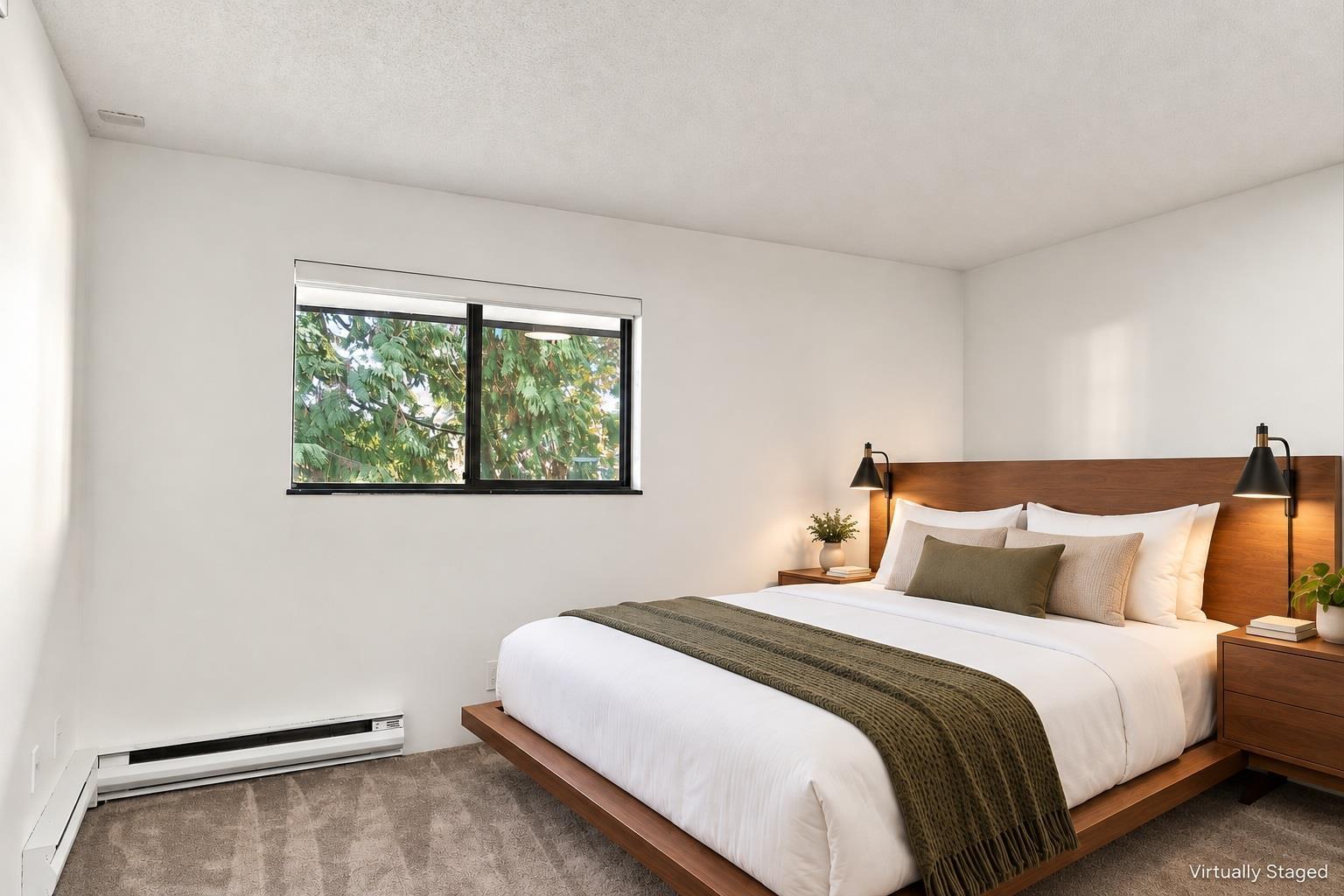 14803 HOLLY PARK LANE, Surrey - Image 1