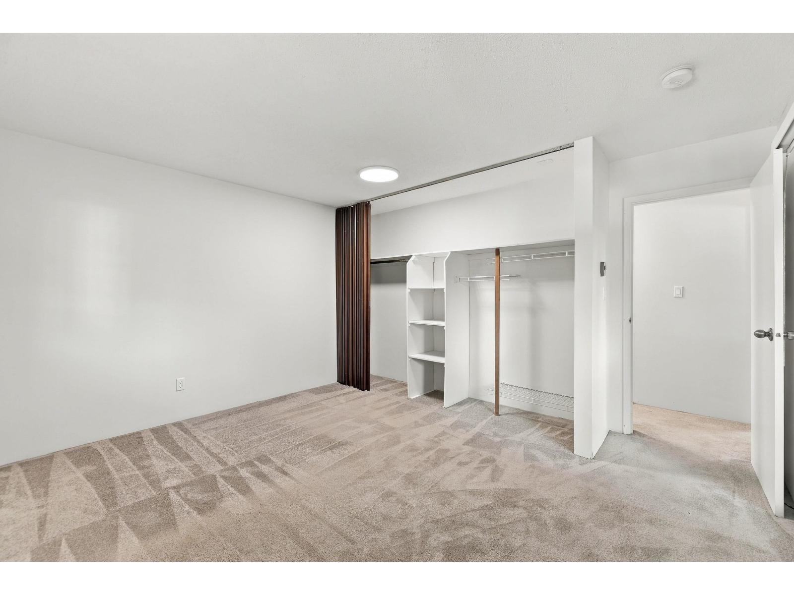 14803 HOLLY PARK LANE, Surrey - Image 1