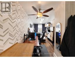 3016b Bathurst Street, Toronto, ON M6B3B6 Photo 7