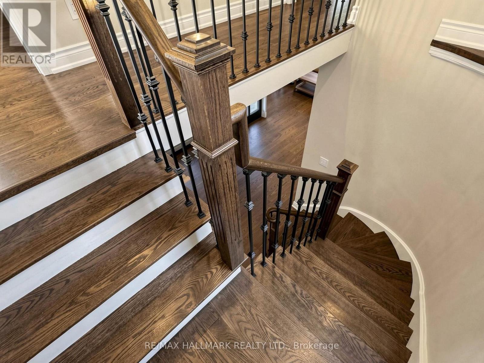 45 Colonial Crescent, Richmond Hill, ON photo 27
