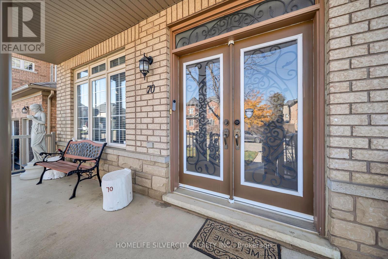 70 APPLEAIRE CRESCENT, Brampton (Sandringham-Wellington) — photo 4