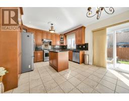 70 Appleaire Crescent, Brampton, ON L6R0V9 Photo 12