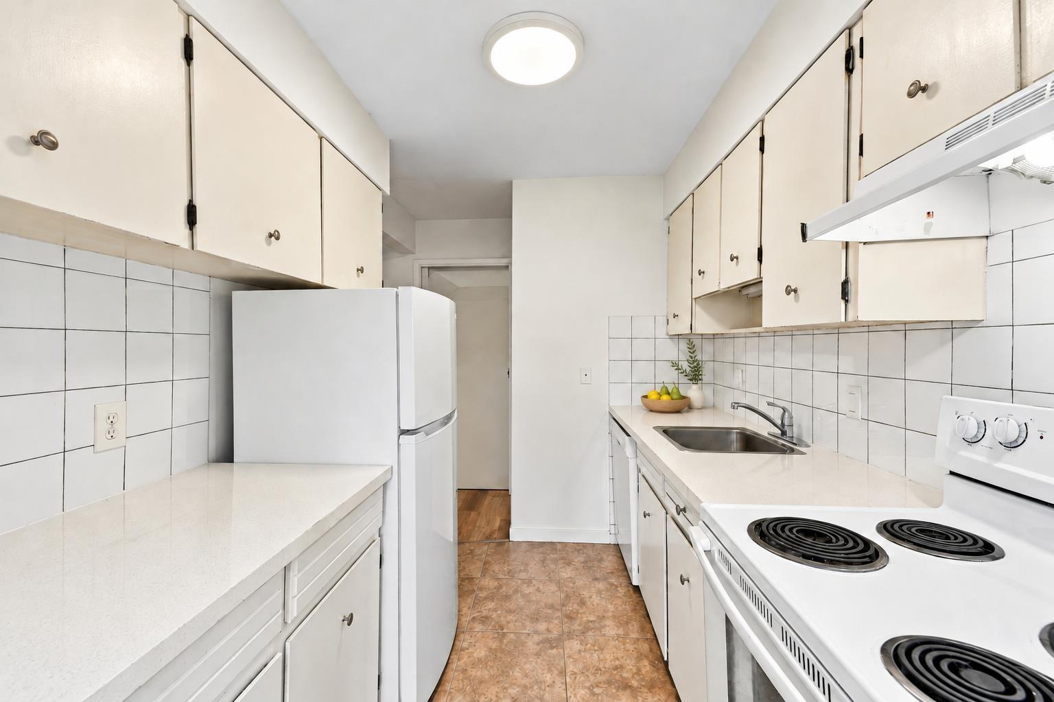36 10565 153 STREET, Surrey - Image 1