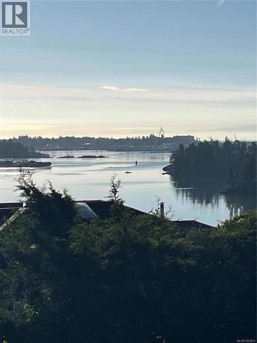 328 Damon Dr, View Royal - Image 1