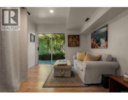 373 Richmond Ave, Victoria, BC V8S3Y2 Photo 11