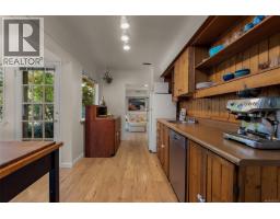 373 Richmond Ave, Victoria, BC V8S3Y2 Photo 14