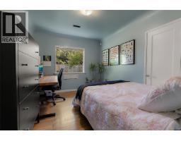 373 Richmond Ave, Victoria, BC V8S3Y2 Photo 22
