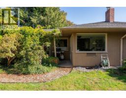 373 Richmond Ave, Victoria, BC V8S3Y2 Photo 28