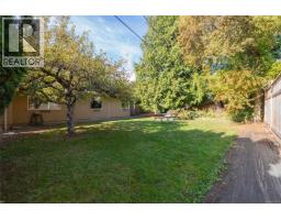 373 Richmond Ave, Victoria, BC V8S3Y2 Photo 31