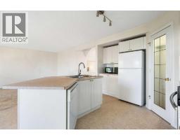 2pc Bathroom - 87 Citadel Meadow Grove Nw, Calgary, AB T3G4K8 Photo 12
