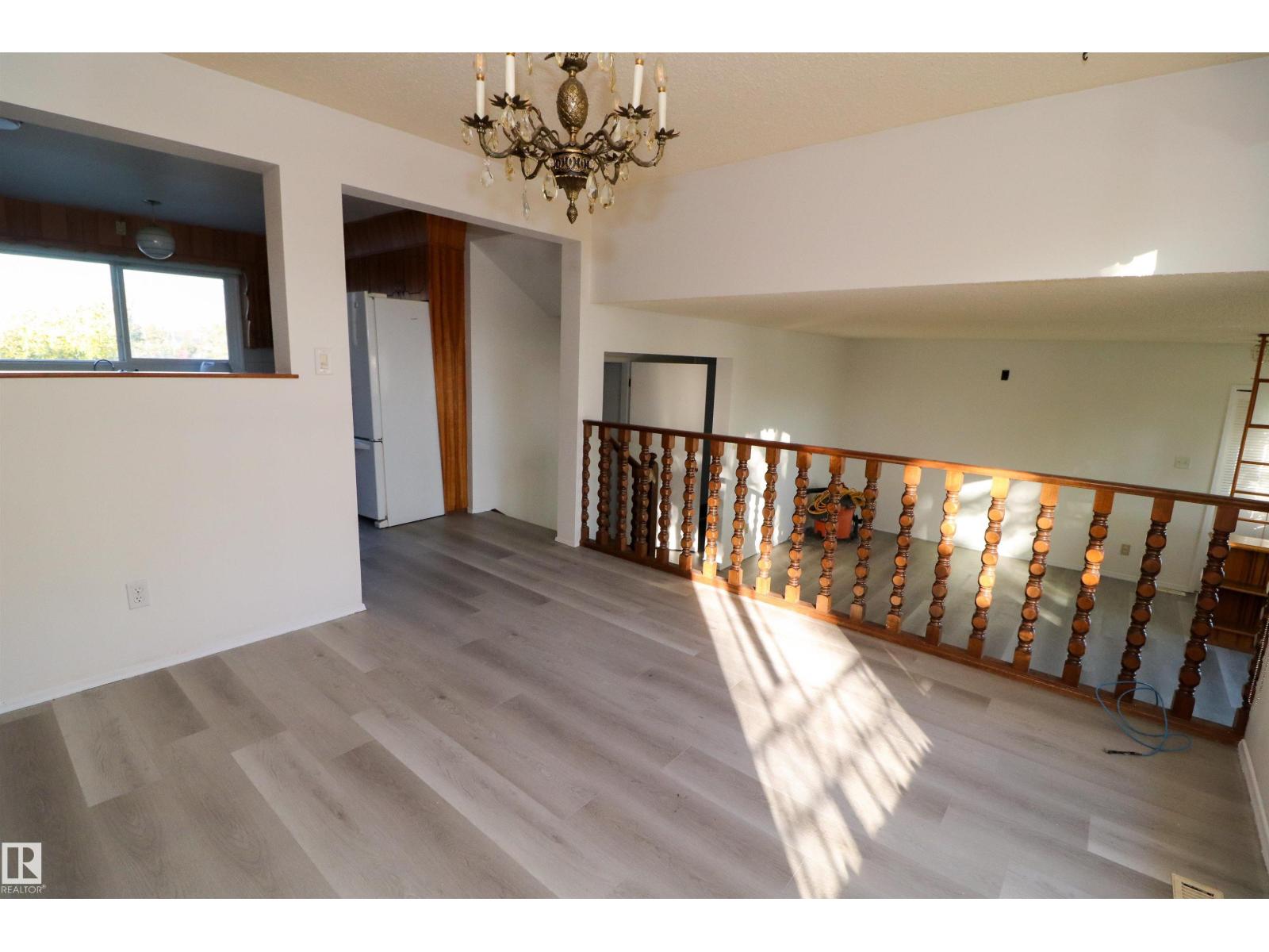 10118 & 10120 121 AV NW, Edmonton — photo 30