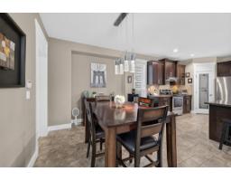 6970 195a Street, Surrey, BC V4N5Z2 Photo 13