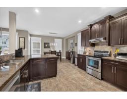 6970 195a Street, Surrey, BC V4N5Z2 Photo 11