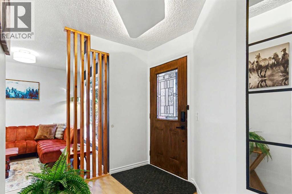 409 Citadel Hills Circle NW, Calgary — photo 3