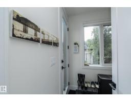 7733 81 Av Nw, Edmonton, AB T6C0V4 Photo 16