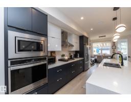 7733 81 Av Nw, Edmonton, AB T6C0V4 Photo 18