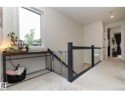 7733 81 Av Nw, Edmonton, AB T6C0V4 Photo 27