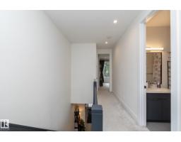 7733 81 Av Nw, Edmonton, AB T6C0V4 Photo 28