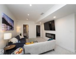 7733 81 Av Nw, Edmonton, AB T6C0V4 Photo 43