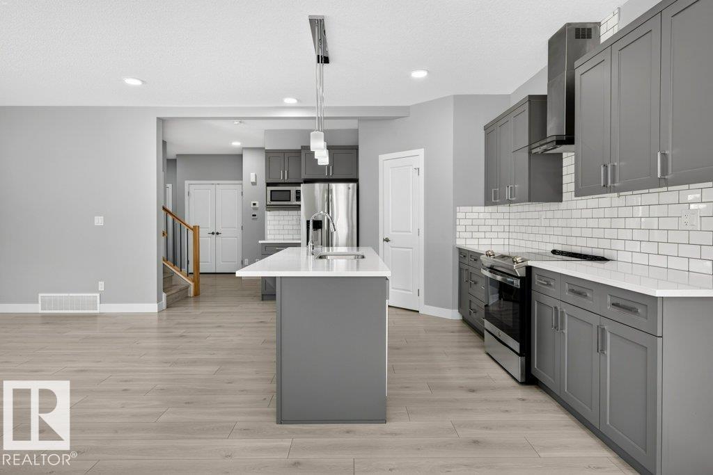 1612 ERKER WY NW, Edmonton — photo 13