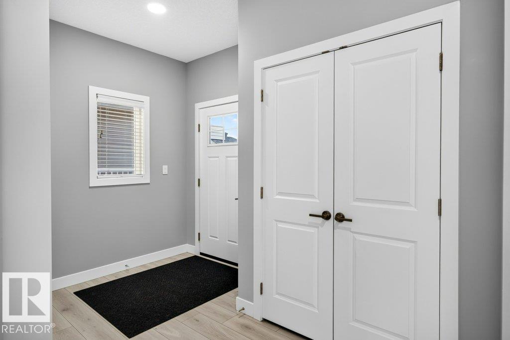 1612 ERKER WY NW, Edmonton — photo 6