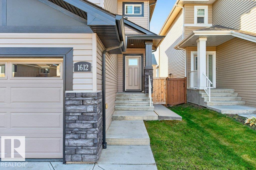1612 ERKER WY NW, Edmonton — photo 5