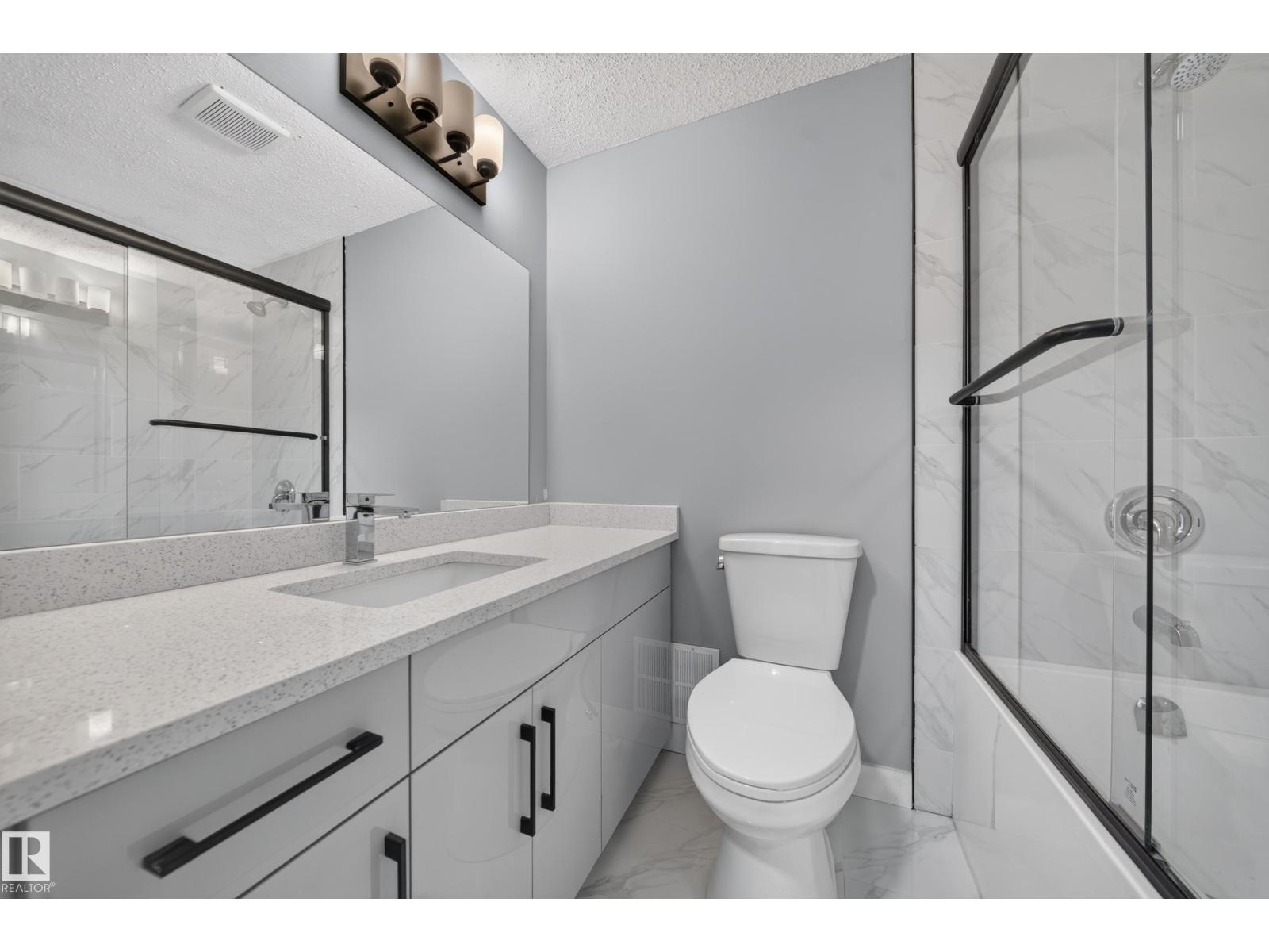 4312 41B Street, photo 45