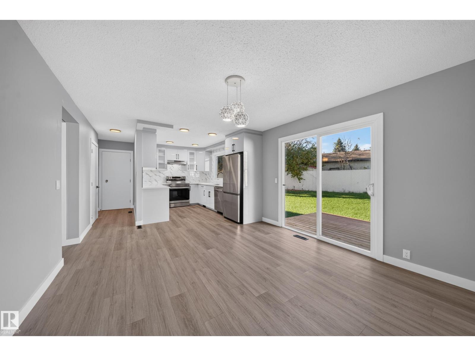 4312 41B Street, photo 36