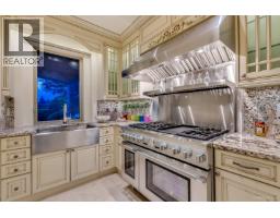 7551 Sunnybank Avenue, Richmond, BC V6Y1G6 Photo 16