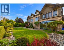 7551 Sunnybank Avenue, Richmond, BC V6Y1G6 Photo 25