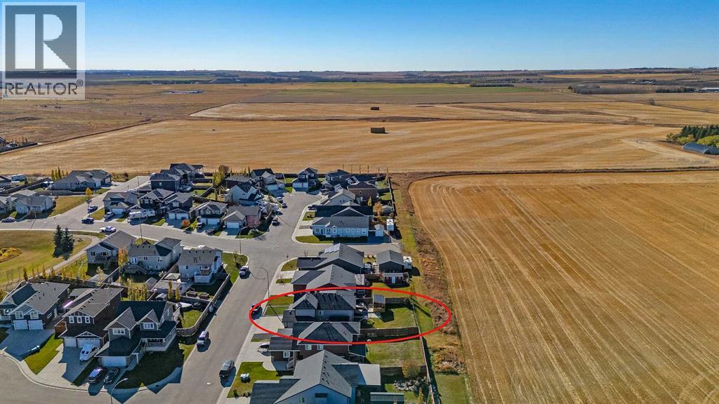 685 West Highland Crescent, Carstairs — photo 31