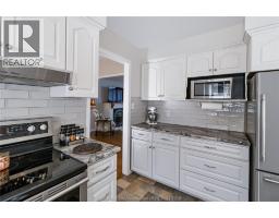 201 Cherry Street East, Bothwell, ON N0P1C0 Photo 13