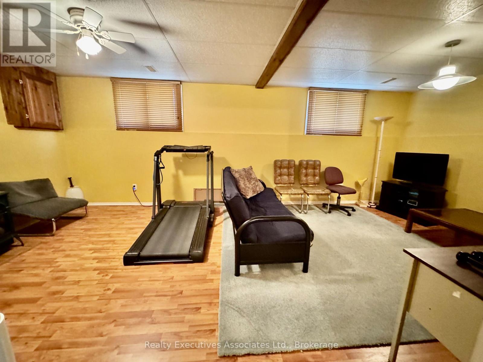 34 Gillin Road, Brantford, ON photo 16