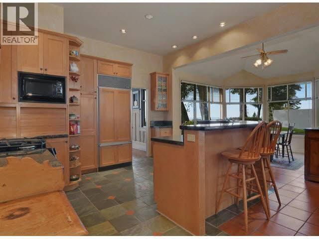 413 TSAWWASSEN BEACH ROAD, Delta - Image 1