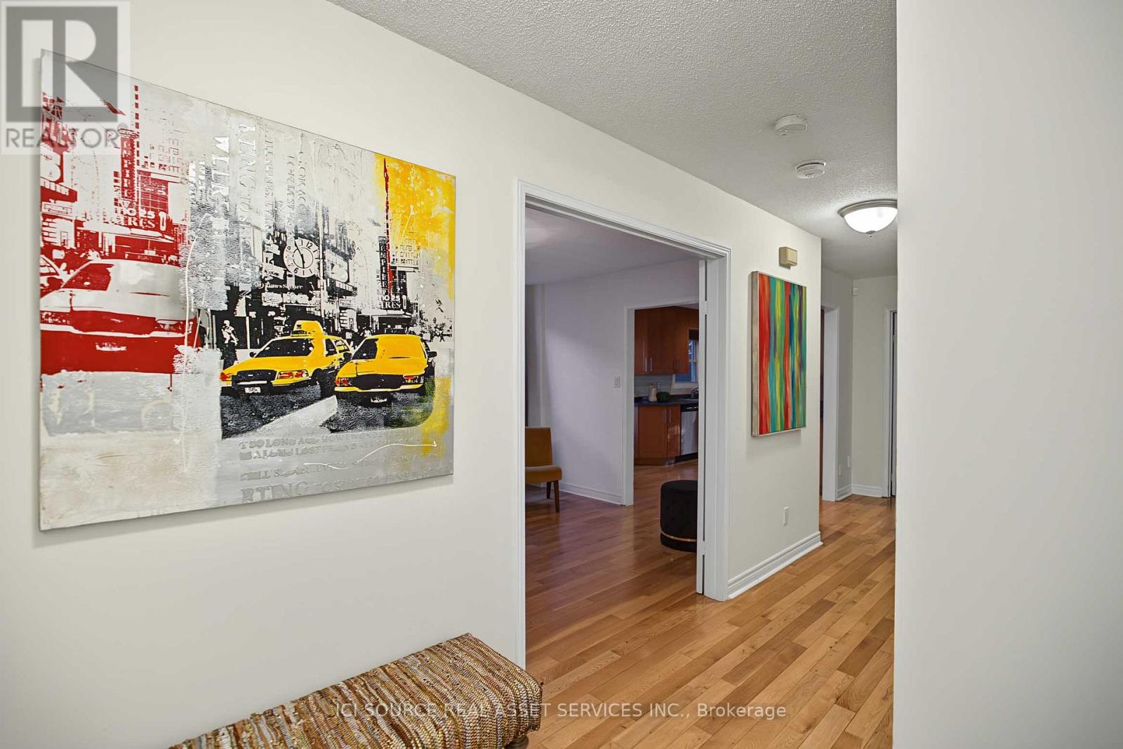 20 Kesteven Crescent, Brampton, ON photo 3