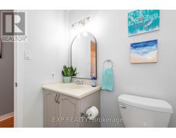 Kitchen - 36 Meadowbreeze Drive, Ottawa, ON K2M2L6 Photo 7