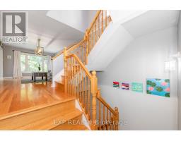 Primary Bedroom - 36 Meadowbreeze Drive, Ottawa, ON K2M2L6 Photo 9