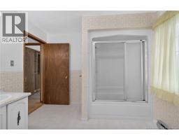39 Kenwood Drive, Moncton, NB E1E3Z2 Photo 16