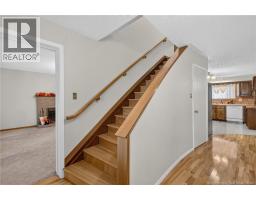 39 Kenwood Drive, photo 4