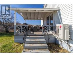 10 Clarence Hunter Lane, photo 6